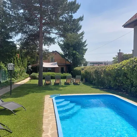 Mediterran - Jacuzzi & Pool Feriehus *