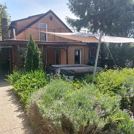 Mediterran - Jacuzzi & Pool