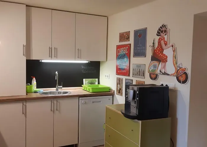 בית נופש Mediterran - Jacuzzi & Pool