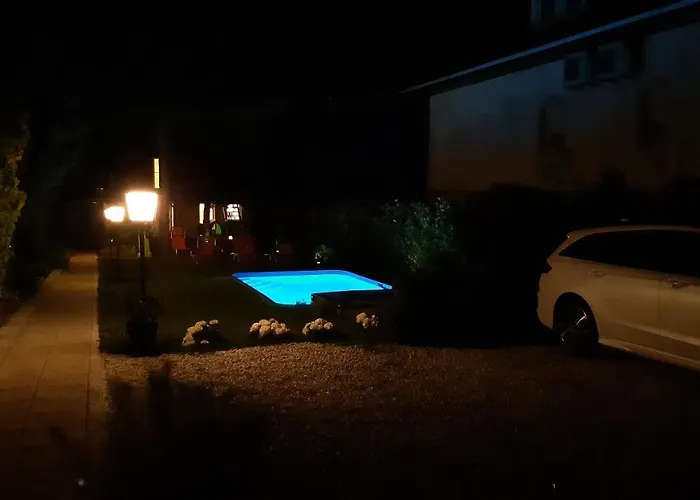 Mediterran - Jacuzzi & Pool בית נופש באלאטונפורד