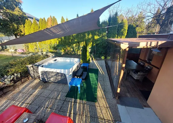 Mediterran - Jacuzzi & Pool Feriehus