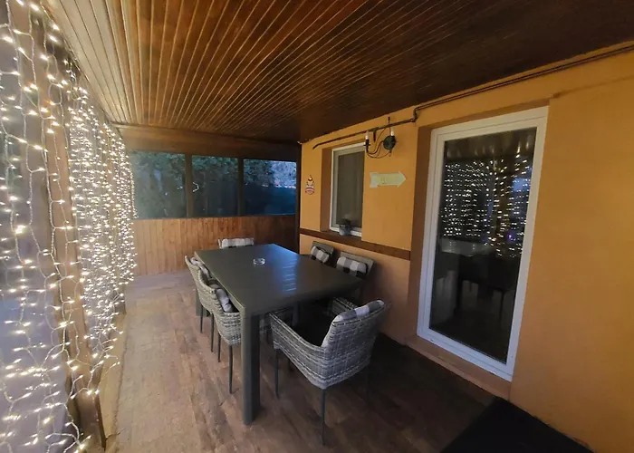 Mediterran - Jacuzzi & Pool Vakantiehuis *