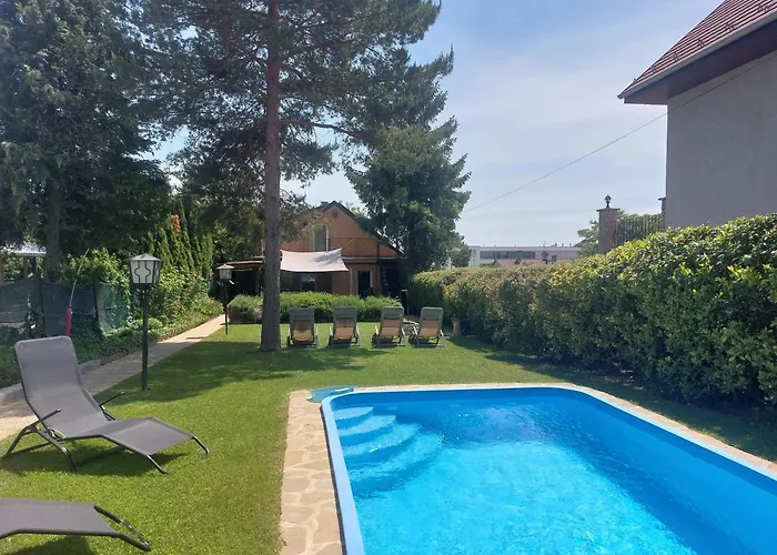 Mediterran - Jacuzzi & Pool Feriehus *