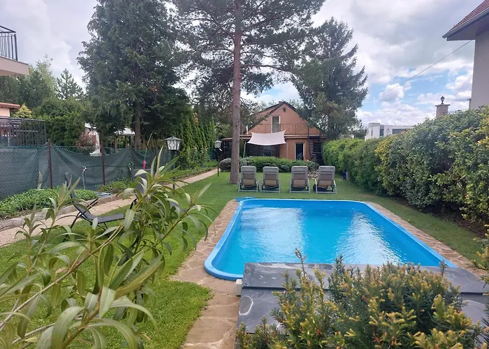 Mediterran - Jacuzzi & Pool Feriehus *